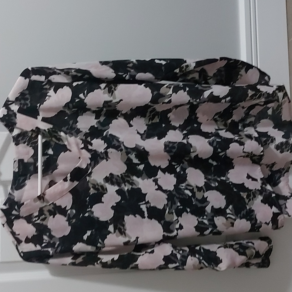 Ann Taylor Factory floral print blouse